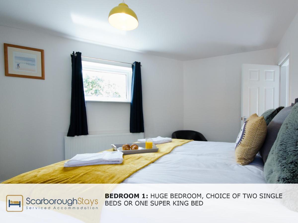 Candler Lodge - 3 Bedroom Townhouse With Parking - Patio Area & Seating Scarborough Exterior photo